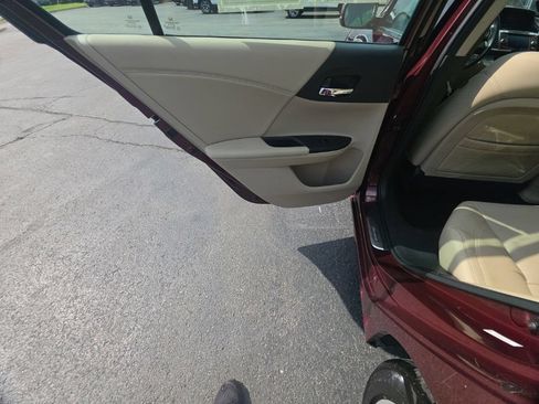 Used 2014 Honda Accord EX-L image 24