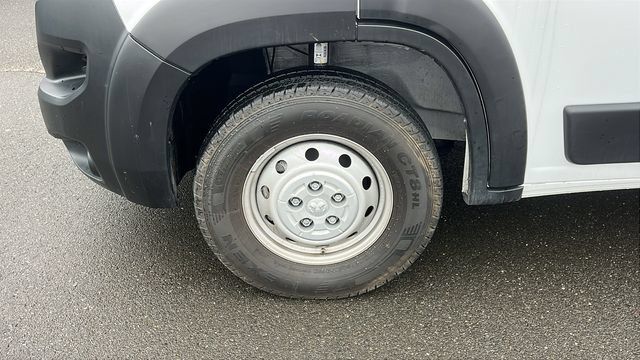 Used 2023 RAM ProMaster 2500 FWD image 5