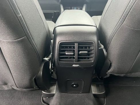 Used 2023 Ford Escape Active image 18