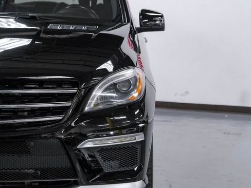 Used 2015 Mercedes-Benz ML 63 AMG 4MATIC image 42