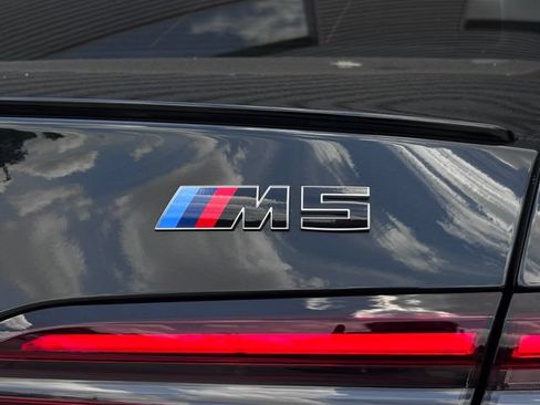 Used 2026 BMW M5 w/ Executive Package AWD/4WD image 27