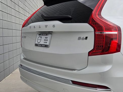 Used 2023 Volvo XC90 B6 Plus w/ Protection Package Premier AWD/4WD image 11
