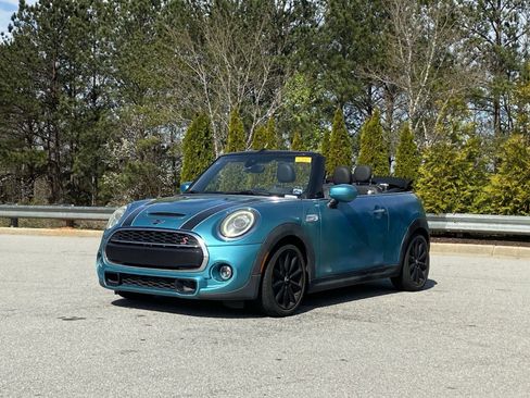 Used 2020 MINI Cooper S image 12