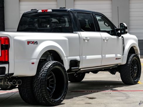 Used 2026 Ford F450 Platinum w/ Platinum Plus Package AWD/4WD image 18