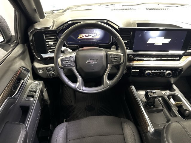 Certified 2024 Chevrolet Silverado 1500 RST w/ Convenience Package II AWD/4WD image 14