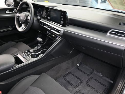 Used 2022 Kia K5 LXS image 45