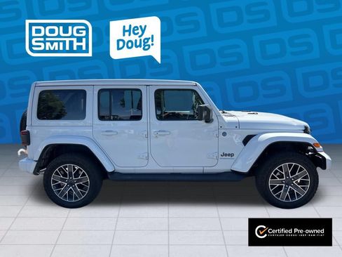 Used 2024 Jeep Wrangler High Altitude AWD/4WD image 2