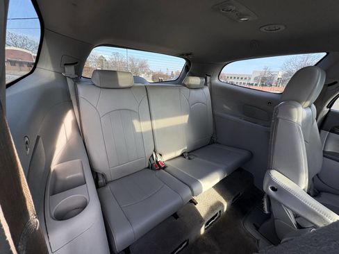 Used 2014 Buick Enclave Leather image 25
