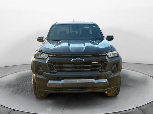 Used 2026 Chevrolet Colorado Trail Boss image 2