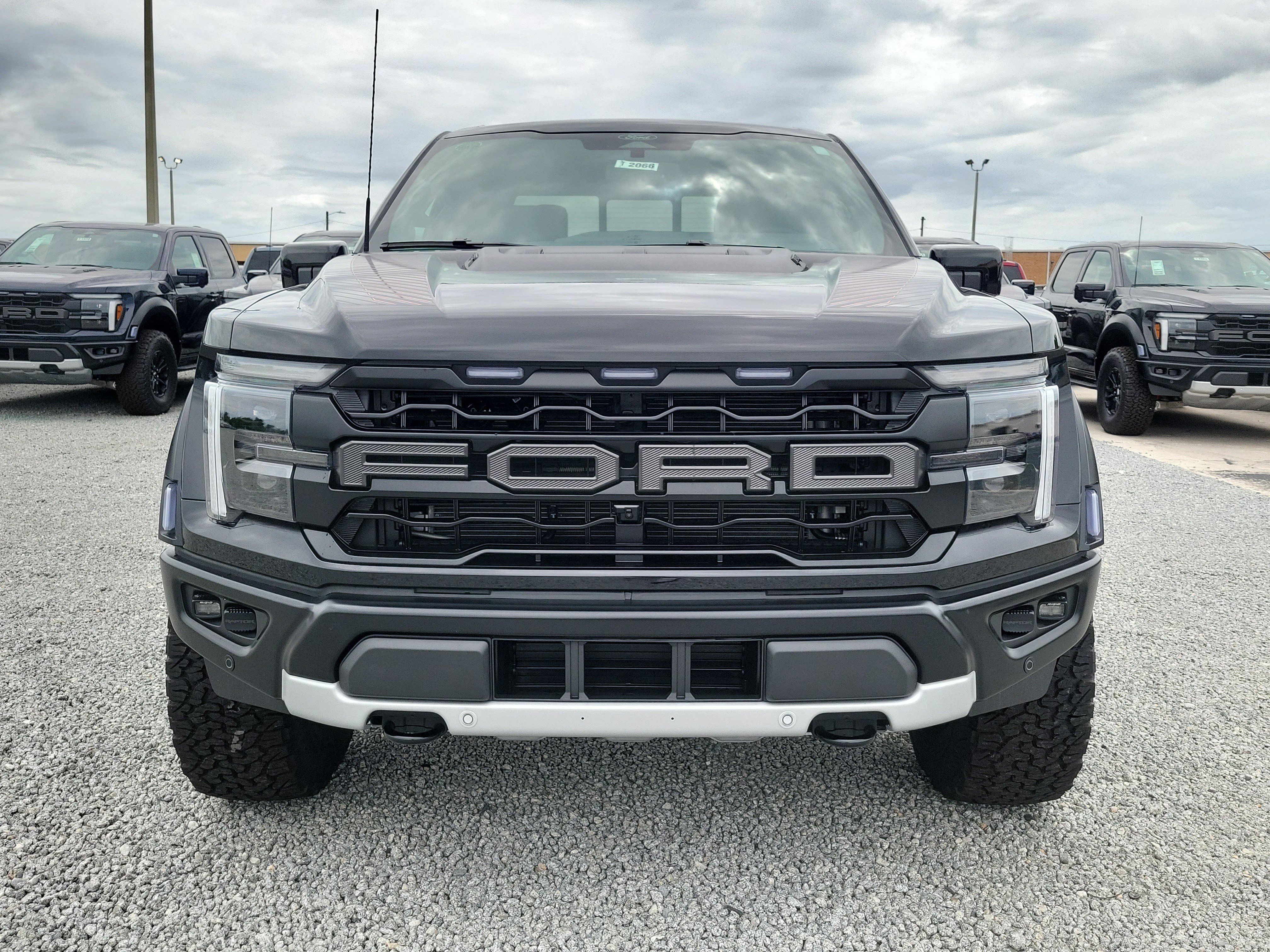 New 2026 Ford F150 Raptor AWD/4WD image 3