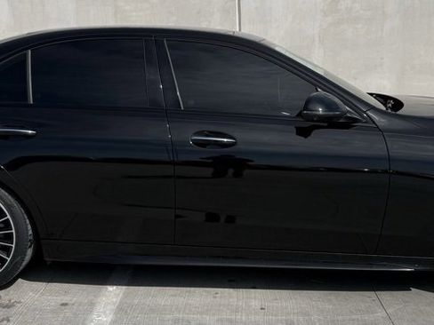 Used 2024 Mercedes-Benz C 300 Sedan image 3