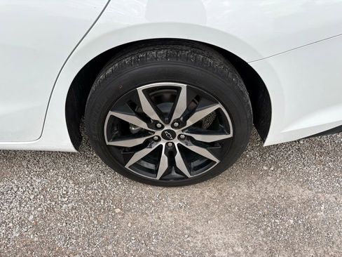 Used 2023 Chevrolet Malibu RS image 21