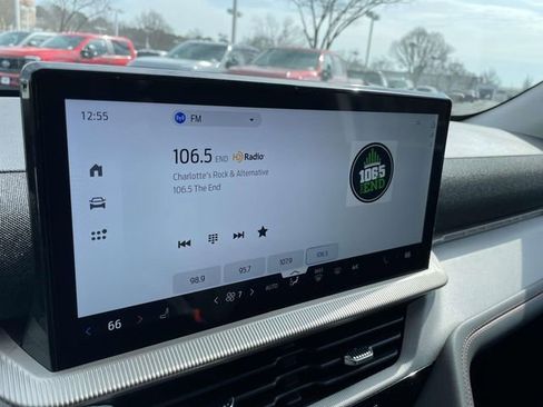 New 2026 Ford Explorer Active RWD image 20