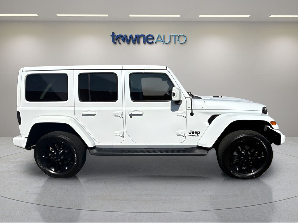 Used 2021 Jeep Wrangler Unlimited Sahara AWD/4WD image 8