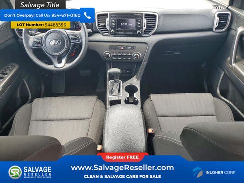 Used 2017 Kia Sportage LX AWD/4WD image 11