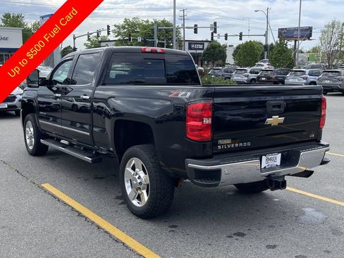 Used 2018 Chevrolet Silverado 2500 LTZ w/ Vortec Plus Package AWD/4WD image 5