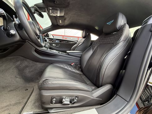 Used 2021 Bentley Continental GT image 14