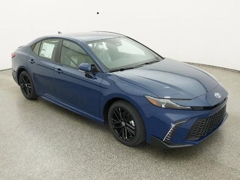 New 2026 Toyota Camry SE image 29