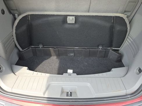 Certified 2016 Chevrolet Traverse LT FWD image 28