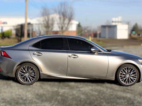 Used 2014 Lexus IS 250 image 8
