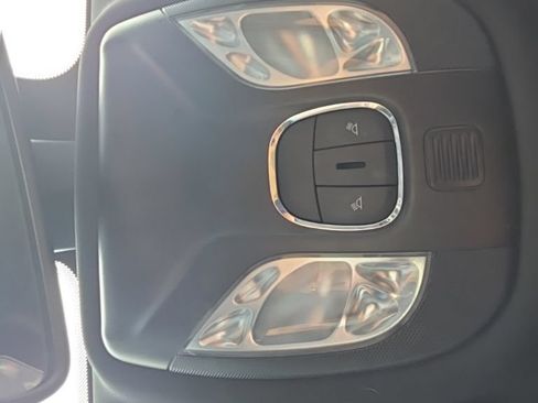 Used 2024 Jeep Compass Latitude AWD/4WD image 29