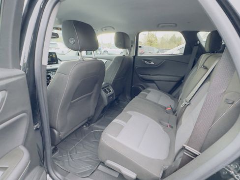 Used 2023 Chevrolet Blazer LT w/ Convenience Package image 13
