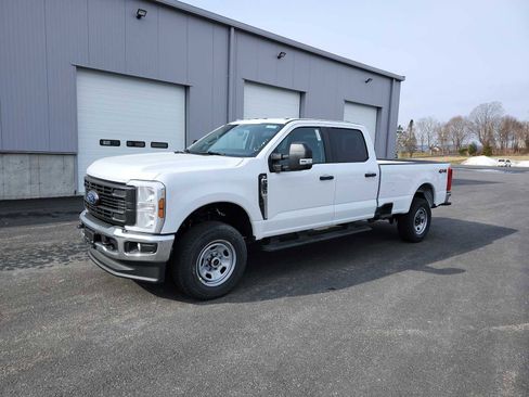 New 2026 Ford F350 XL w/ XL Chrome Package image 1