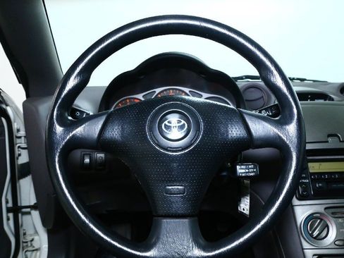 Used 2001 Toyota Celica GT image 24