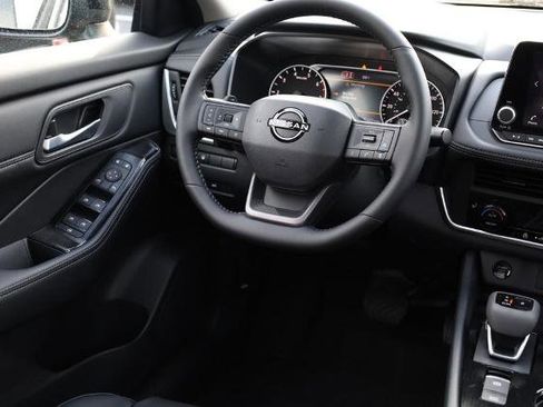 New 2026 Nissan Rogue SV image 25