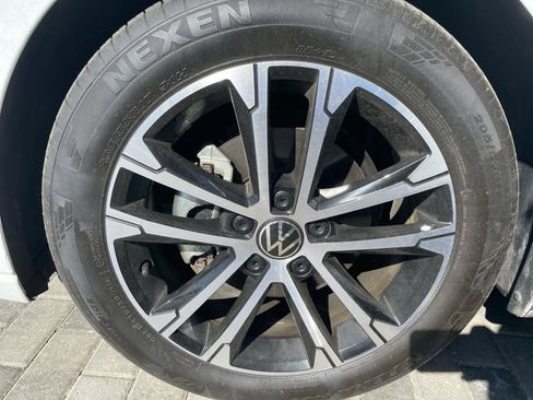 Used 2025 Volkswagen Jetta Sport image 9