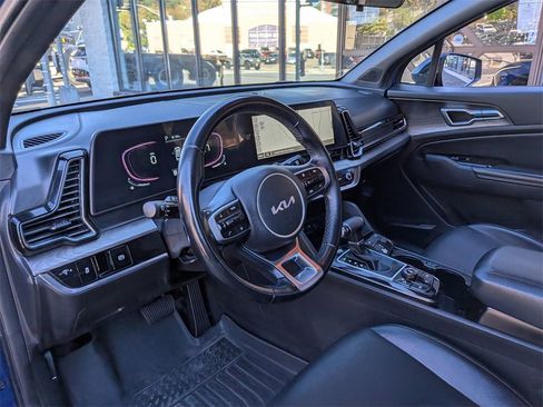 Certified 2023 Kia Sportage X-Line image 11