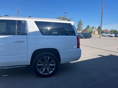 Used 2016 Chevrolet Suburban LTZ AWD/4WD image 7
