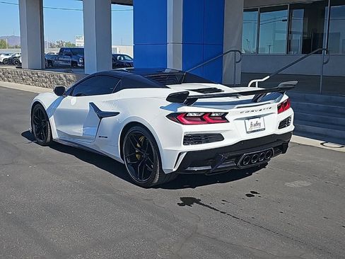 New 2026 Chevrolet Corvette Z06 w/ Stealth Interior Trim Package image 5