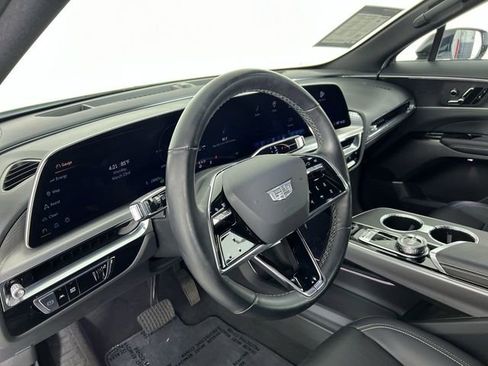 Used 2024 Cadillac Lyriq Sport image 36