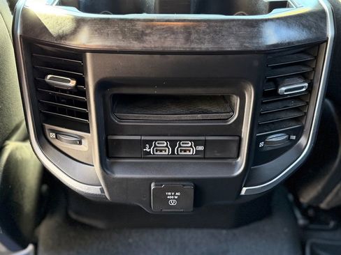 Used 2019 RAM 1500 Big Horn image 7