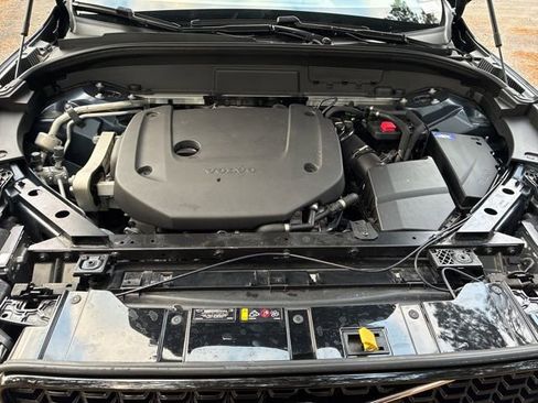 Used 2023 Volvo XC60 B6 Ultimate w/ Protection Package Premier image 20