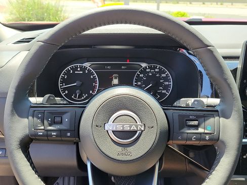 New 2025 Nissan Pathfinder SL w/ Cargo Package image 15