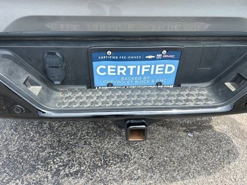 Used 2024 Chevrolet Colorado Z71 w/ Z71 Convenience Package 2 image 29