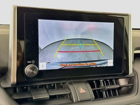 Certified 2023 Toyota RAV4 XLE w/ Convenience Package AWD/4WD image 15