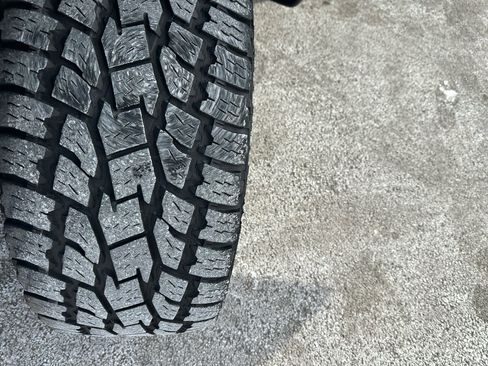 Used 2014 Ford F150 Limited image 19