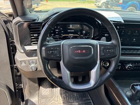Used 2024 GMC Sierra 1500 Elevation w/ Preferred Package AWD/4WD image 11