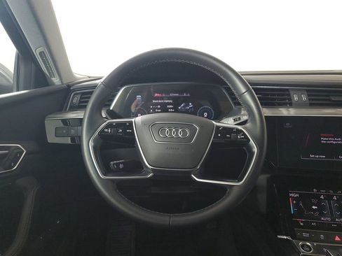 Used 2022 Audi e-tron Premium image 16