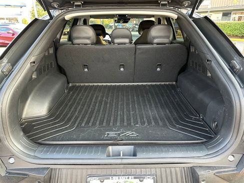 Used 2023 Kia EV6 Light image 15