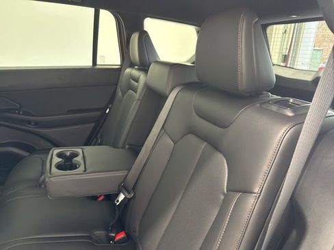 New 2026 Jeep Cherokee Limited AWD/4WD image 19