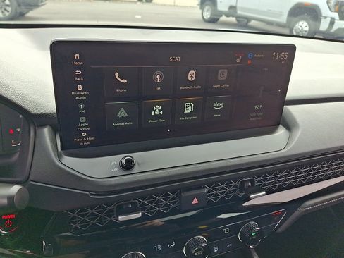 Used 2025 Honda Accord Sport image 17