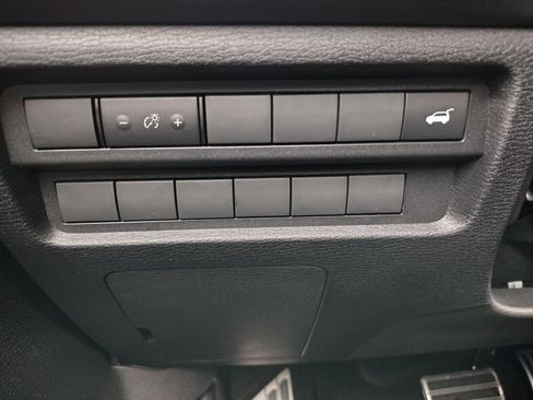 New 2025 Mitsubishi Outlander SEL image 23