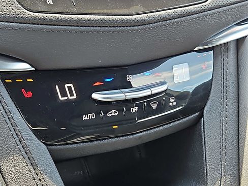 Used 2024 Cadillac XT5 Premium Luxury AWD/4WD image 16