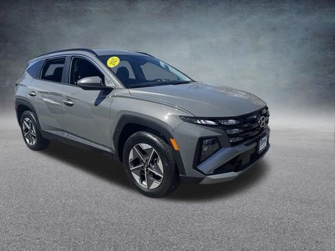 Used 2025 Hyundai Tucson SEL image 4