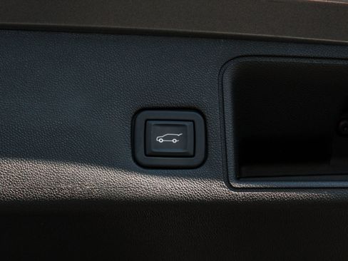 Used 2020 GMC Terrain SLT w/ Preferred Package AWD/4WD image 27