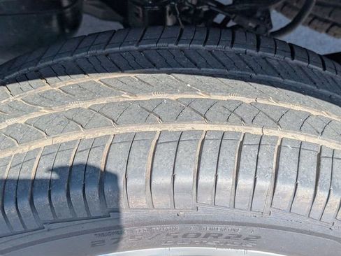 Used 2021 Ford F150 Limited image 9